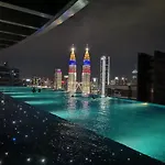 Crystal Suites At Eaton Klcc