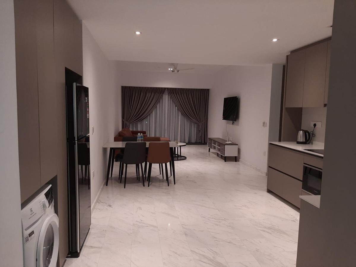 Crystal Suites At Eaton Klcc Pangsapuri *