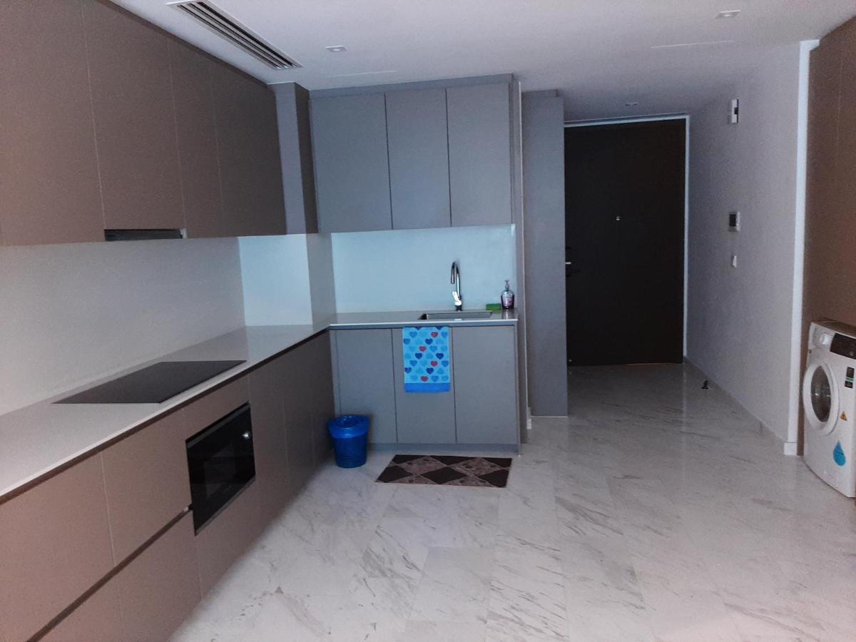 Pangsapuri Crystal Suites At Eaton Klcc Kuala Lumpur